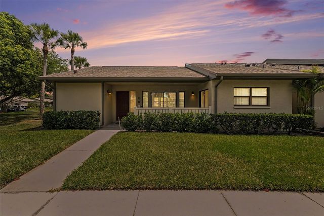 10 LESLEY LANE, Oldsmar, FL 34677