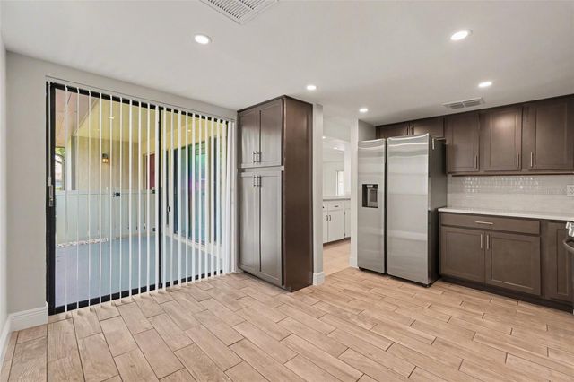 10 LESLEY LANE, Oldsmar, FL 34677