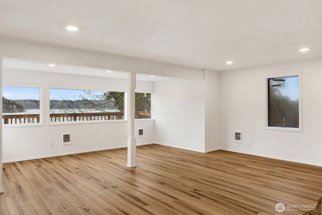 13574 S Green Street, Anacortes, WA 98221