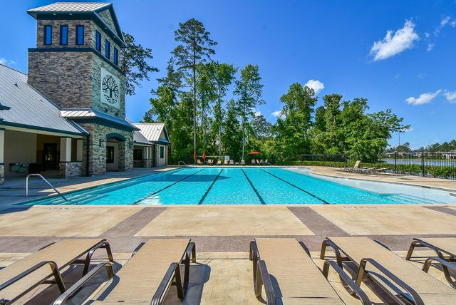 34130 Mill Creek Way, Pinehurst, TX 77362