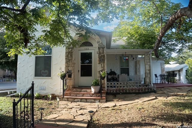 133 W HUISACHE AVE, San Antonio, TX 78212