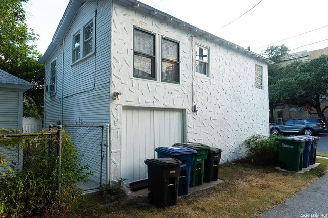 133 W HUISACHE AVE, San Antonio, TX 78212