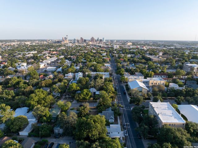 133 W HUISACHE AVE, San Antonio, TX 78212