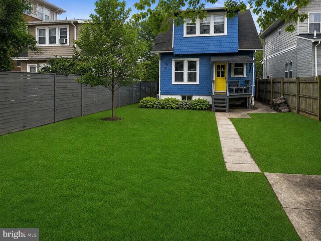 1209 GALLATIN ST NW, Washington, DC 20011