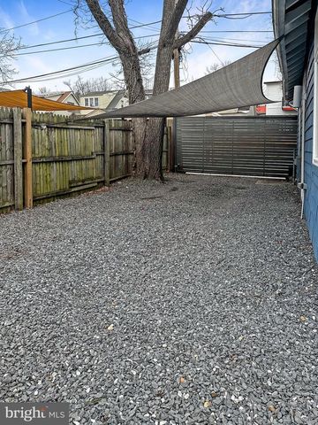 1209 GALLATIN ST NW, Washington, DC 20011