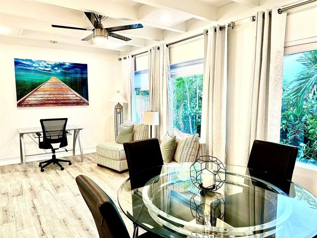 1742 NE 7th Street, Fort Lauderdale, FL 33304