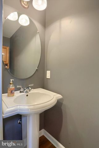 406 HIDDEN VALLEY RD, New Cumberland, PA 17070