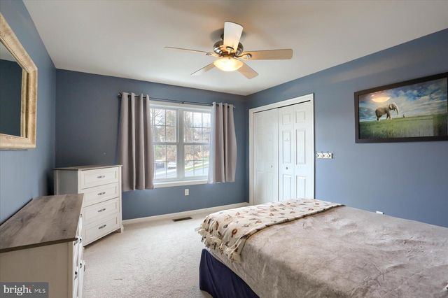 406 HIDDEN VALLEY RD, New Cumberland, PA 17070