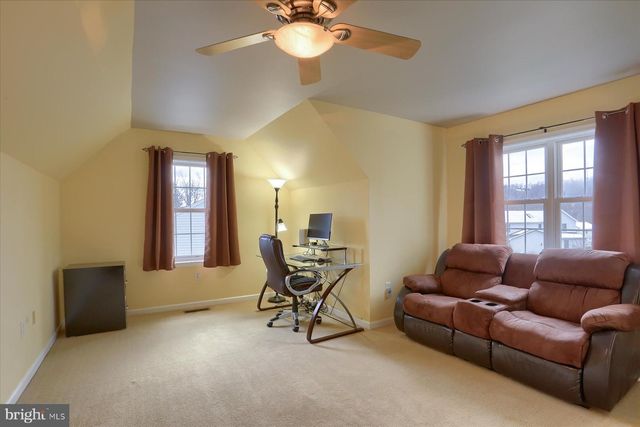 406 HIDDEN VALLEY RD, New Cumberland, PA 17070