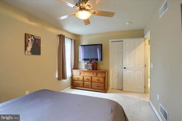 406 HIDDEN VALLEY RD, New Cumberland, PA 17070