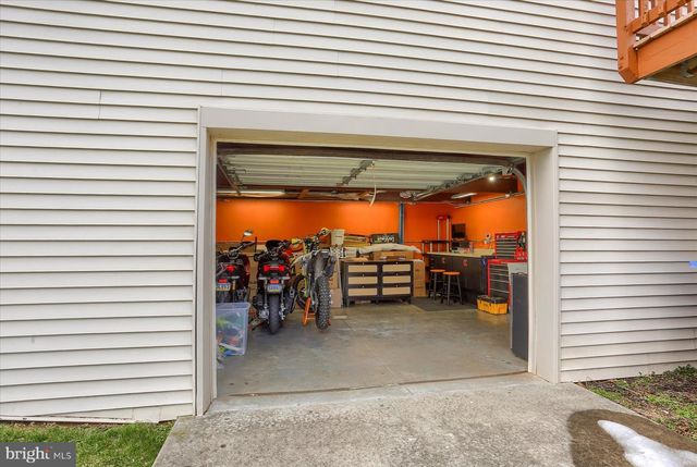 406 HIDDEN VALLEY RD, New Cumberland, PA 17070