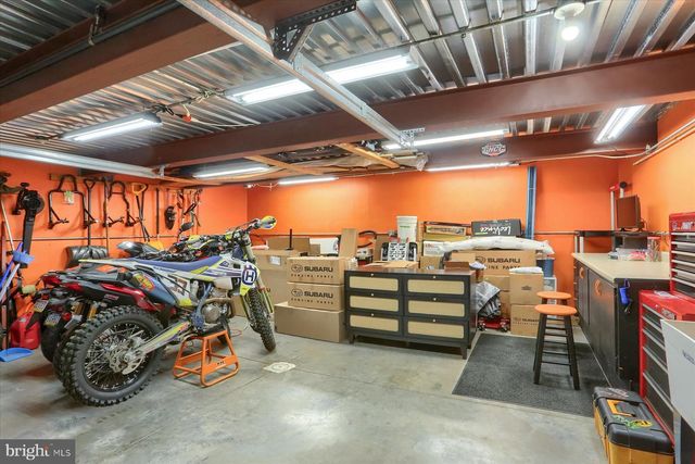 406 HIDDEN VALLEY RD, New Cumberland, PA 17070