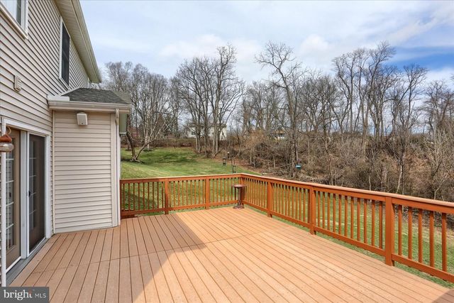 406 HIDDEN VALLEY RD, New Cumberland, PA 17070