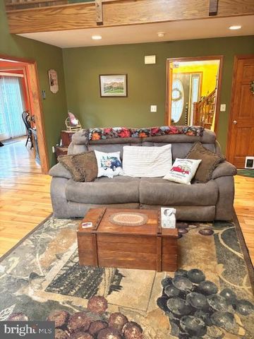 5990 US HIGHWAY 522 S, Mcveytown, PA 17051