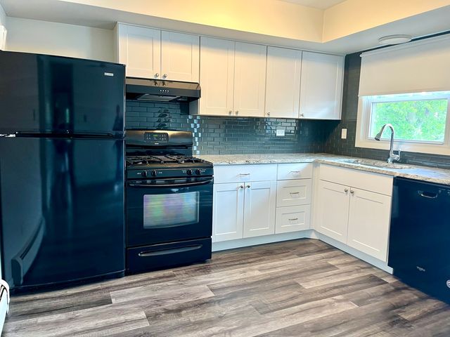 4506 Sunnyside Avenue 3, Brookfield, IL 60513