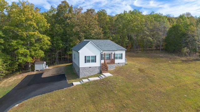 2800 Hurricane Creek Rd, N, Mc Ewen, TN 37101