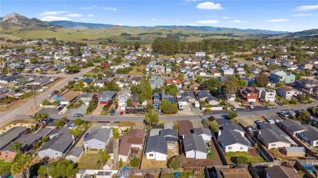 1739 12th, Los Osos, CA 93402