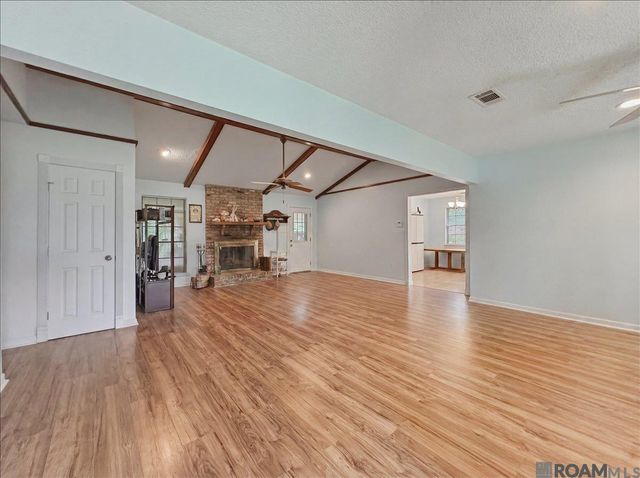 10613 Ribbonwood Ave, Baker, LA 70714