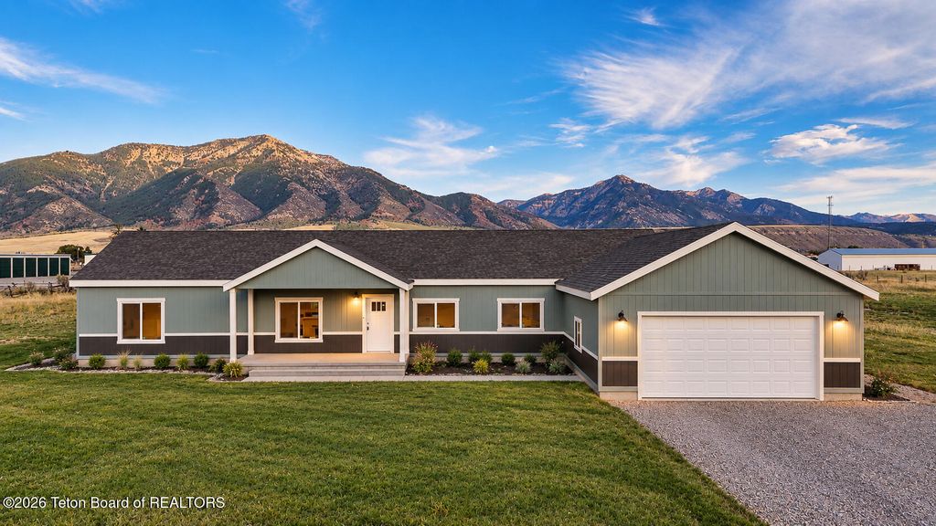 130 VALLEY Drive, Irwin, ID 83428 photo 2
