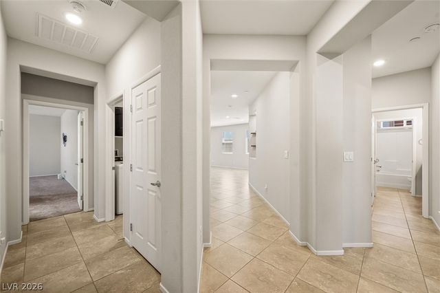 1301 Luna Del Oro Lane, Henderson, NV 89002