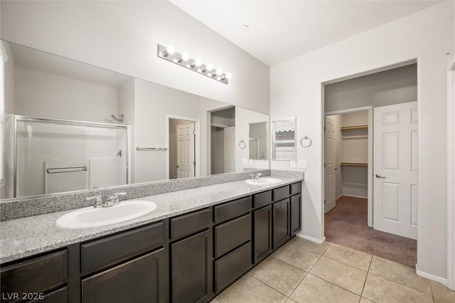 1301 Luna Del Oro Lane, Henderson, NV 89002