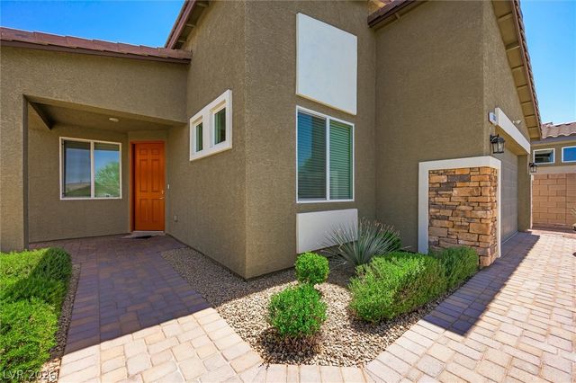 1301 Luna Del Oro Lane, Henderson, NV 89002