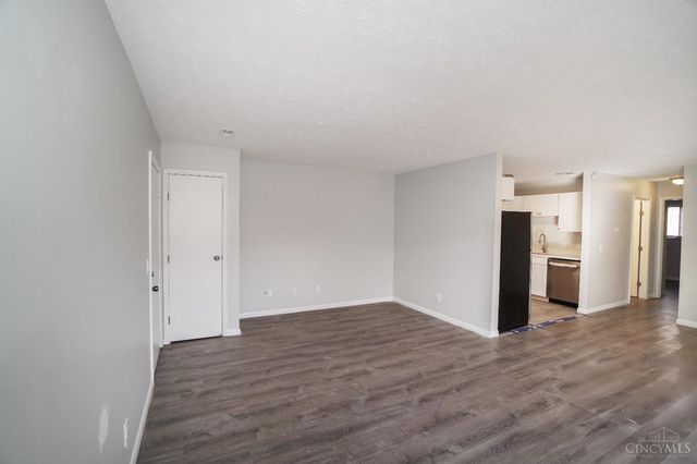 2048 Woodtrail Drive, Fairfield, OH 45014