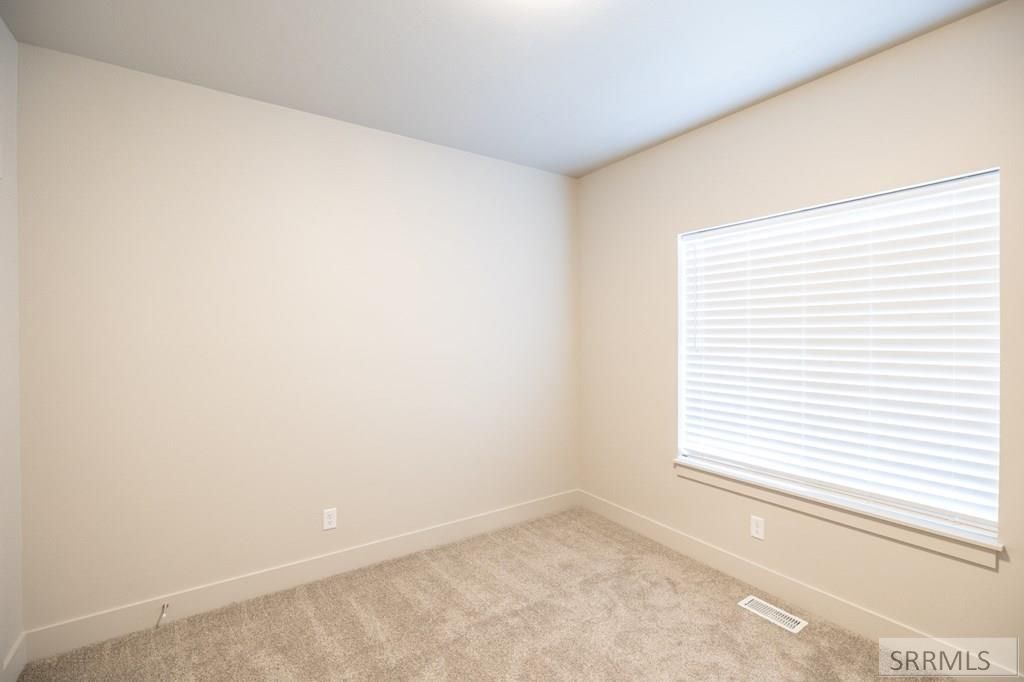 Image 9 of property listing at 114 N Ella St, Rigby, ID 83442