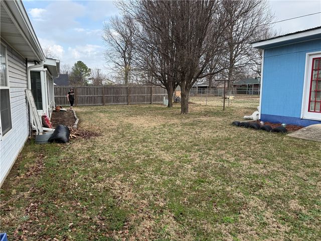 3359 Ryan, Springdale, AR 72764