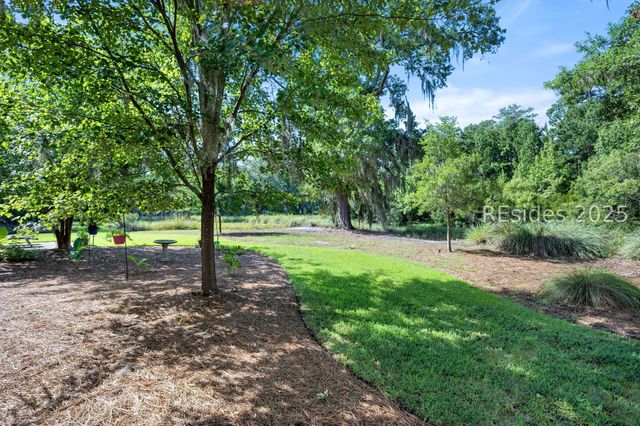 16 Boyds Lndg, Okatie, SC 29909