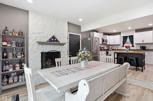 302 Hopkins Road, Cumberland, IN 46229