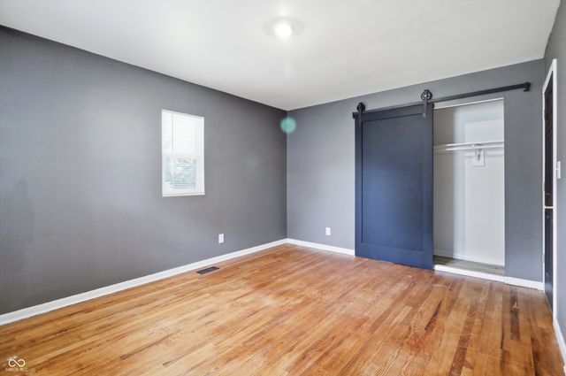 302 Hopkins Road, Cumberland, IN 46229