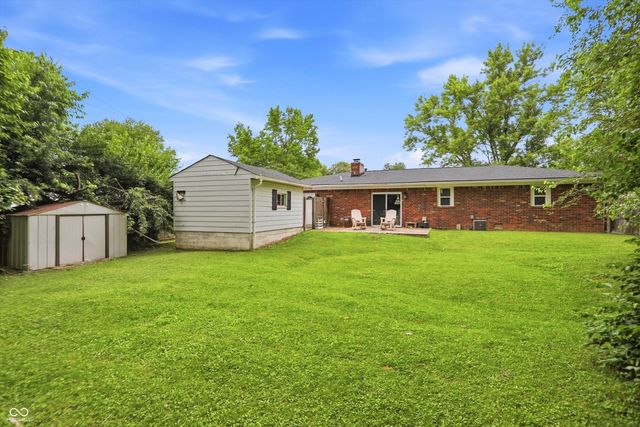 302 Hopkins Road, Cumberland, IN 46229