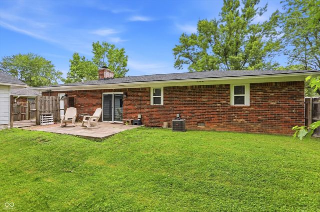 302 Hopkins Road, Cumberland, IN 46229