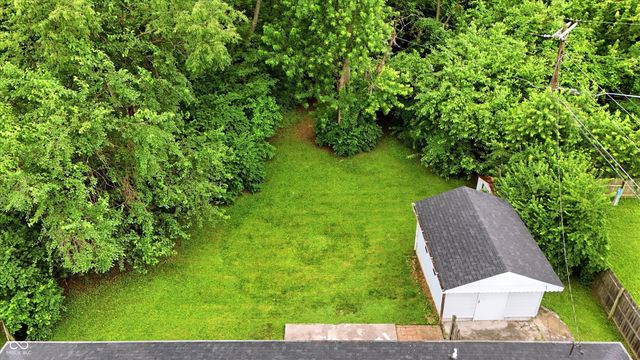 302 Hopkins Road, Cumberland, IN 46229
