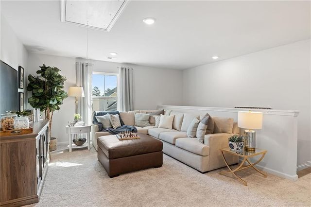 5109 Union Heights Way, Flowery Branch, GA 30542