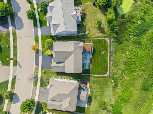 4014 Holasek Path, Chaska, MN 55318