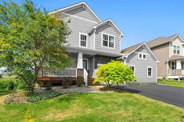 4014 Holasek Path, Chaska, MN 55318