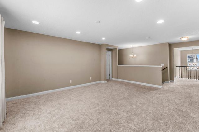4014 Holasek Path, Chaska, MN 55318