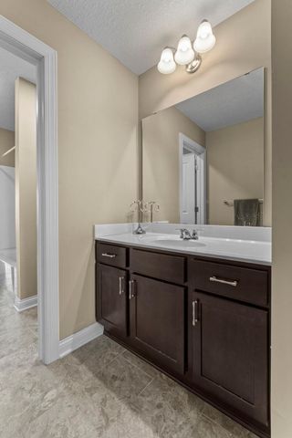 4014 Holasek Path, Chaska, MN 55318