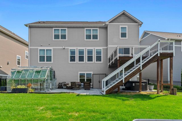 4014 Holasek Path, Chaska, MN 55318