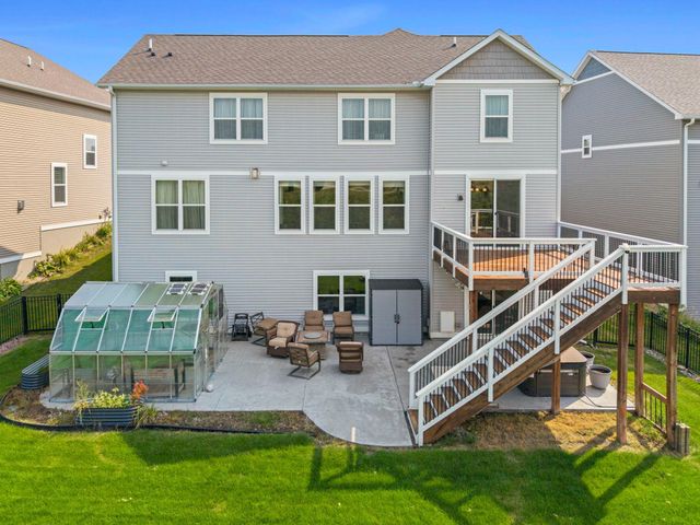 4014 Holasek Path, Chaska, MN 55318