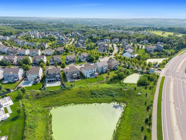 4014 Holasek Path, Chaska, MN 55318