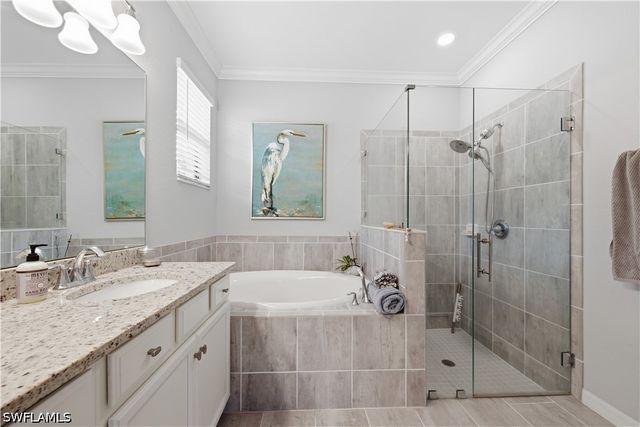 19584 Utopia LN, Estero, FL 33928