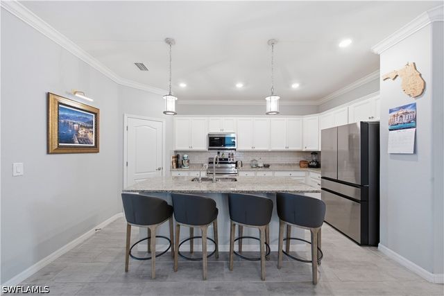19584 Utopia LN, Estero, FL 33928