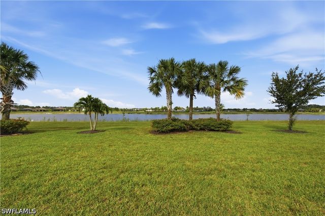 19584 Utopia LN, Estero, FL 33928