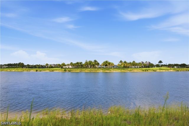 19584 Utopia LN, Estero, FL 33928