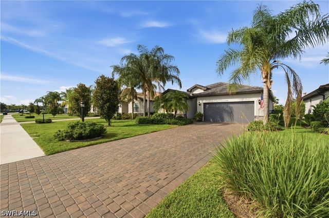 19584 Utopia LN, Estero, FL 33928