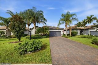 19584 Utopia LN, Estero, FL 33928