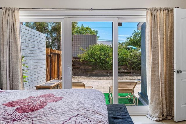 72879 Arboleda Drive, Palm Desert, CA 92260